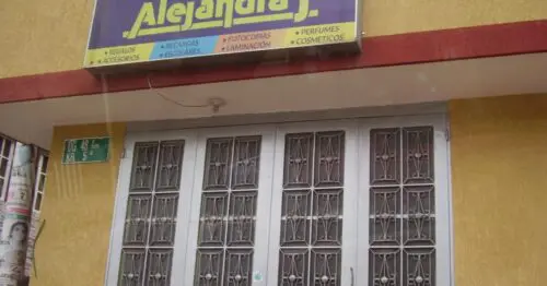 PAPELERIA Y MISCELANEA ALEJANDRA J BOGOTÁ PAPELERIA Y MISCELANEA ALEJANDRA J BOGOTÁ